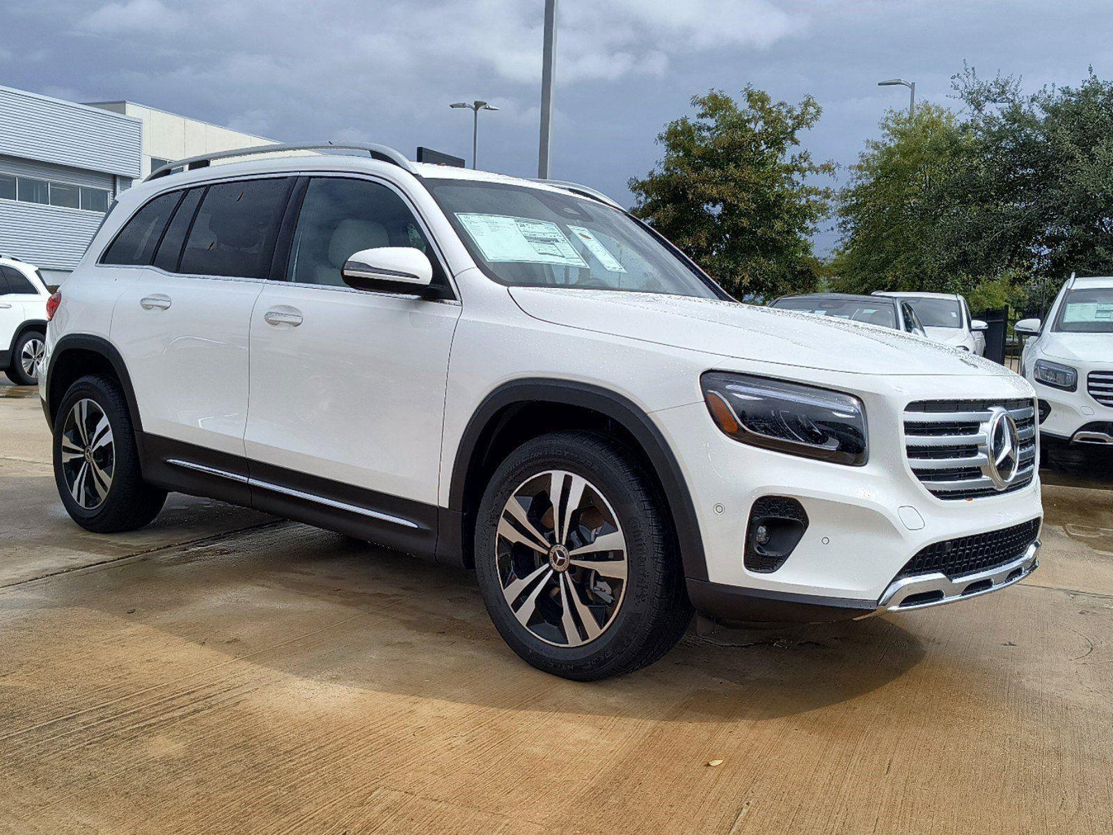 2025 Mercedes Benz GLB 250 photo 4