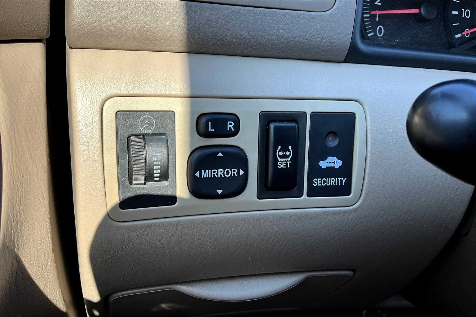 2008 Toyota Corolla CE photo 33