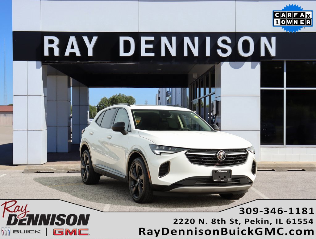 Used 2022 Summit White Buick Essence image 1