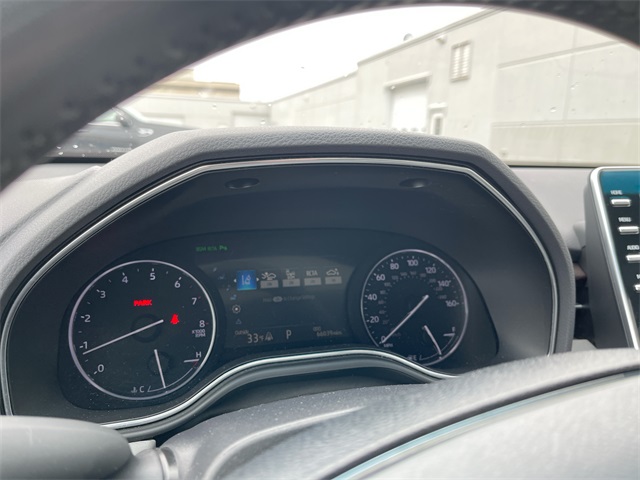 2019 TOYOTA AVALON - Image 11