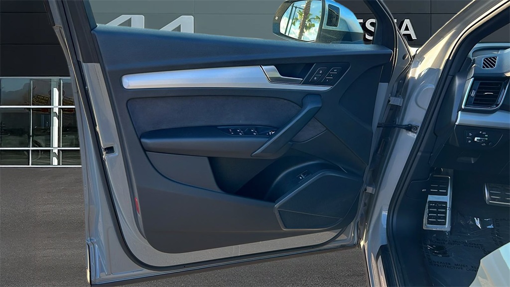 2021 Audi SQ5 Premium photo 10