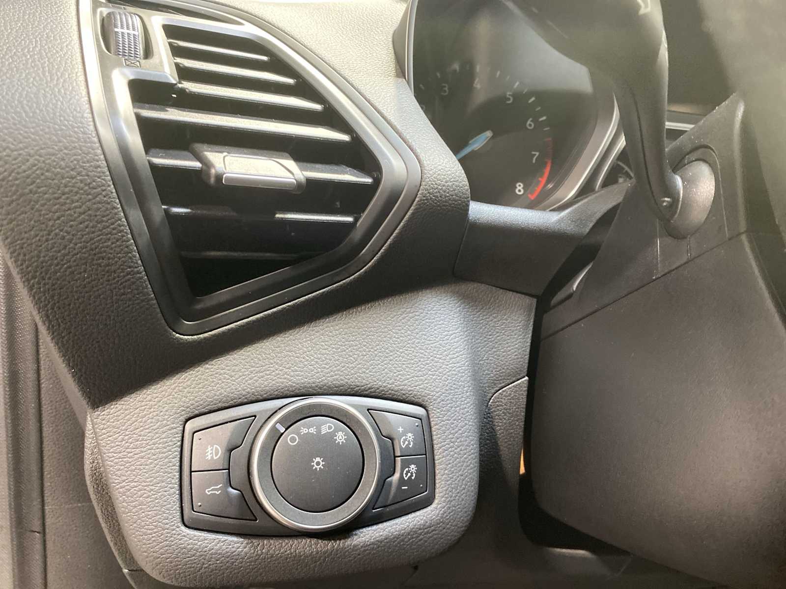 2018 Ford Escape SE photo 23