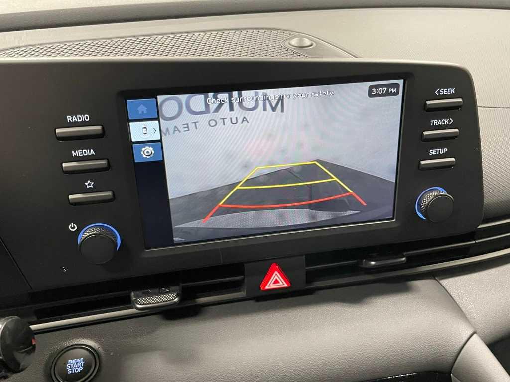 2025 Hyundai Elantra SEL Sport photo 30