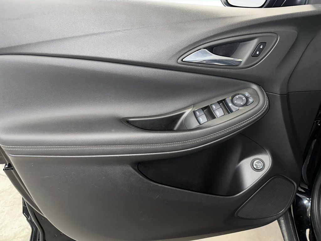 2022 Buick Encore GX Select photo 4