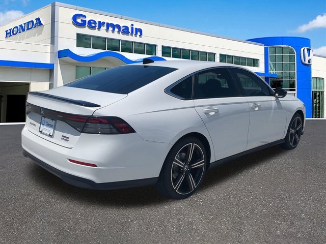 2025 Honda Accord Sport photo 3