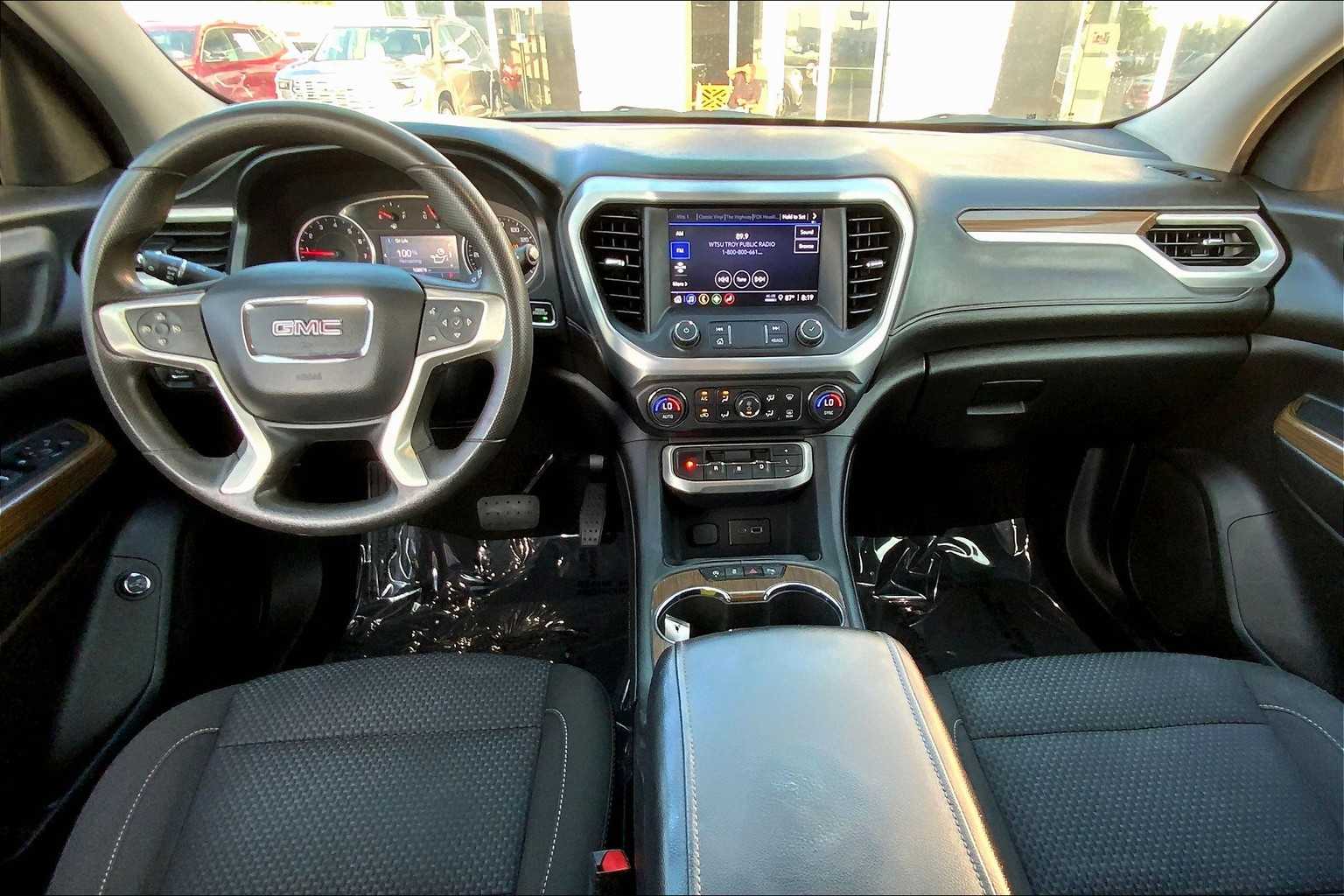 2021 Gmc Acadia SLE photo 14