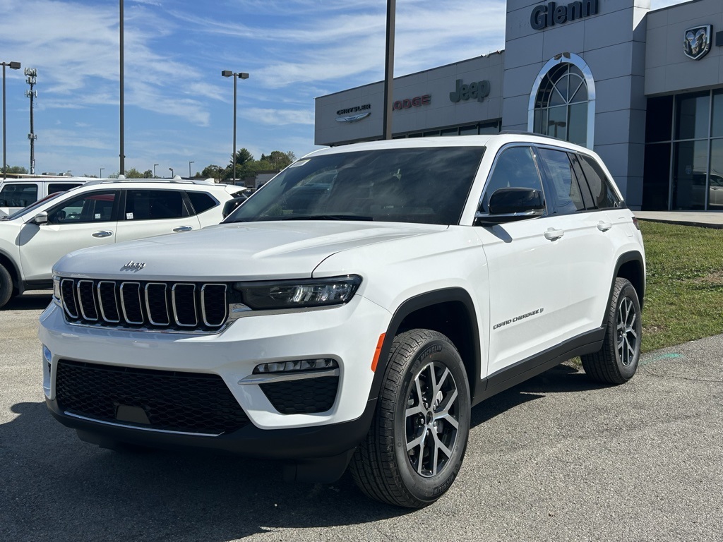 2025 Jeep Cherokee Limited photo 2