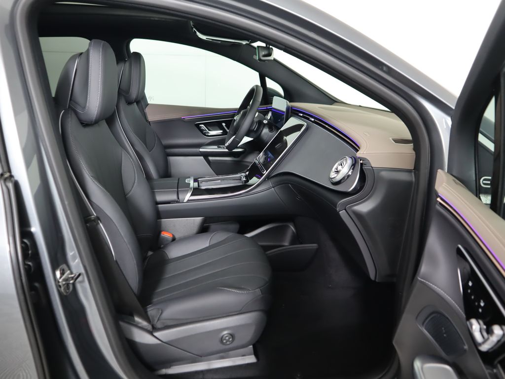 2026 Mercedes Benz EQE SUV 4MATIC photo 23