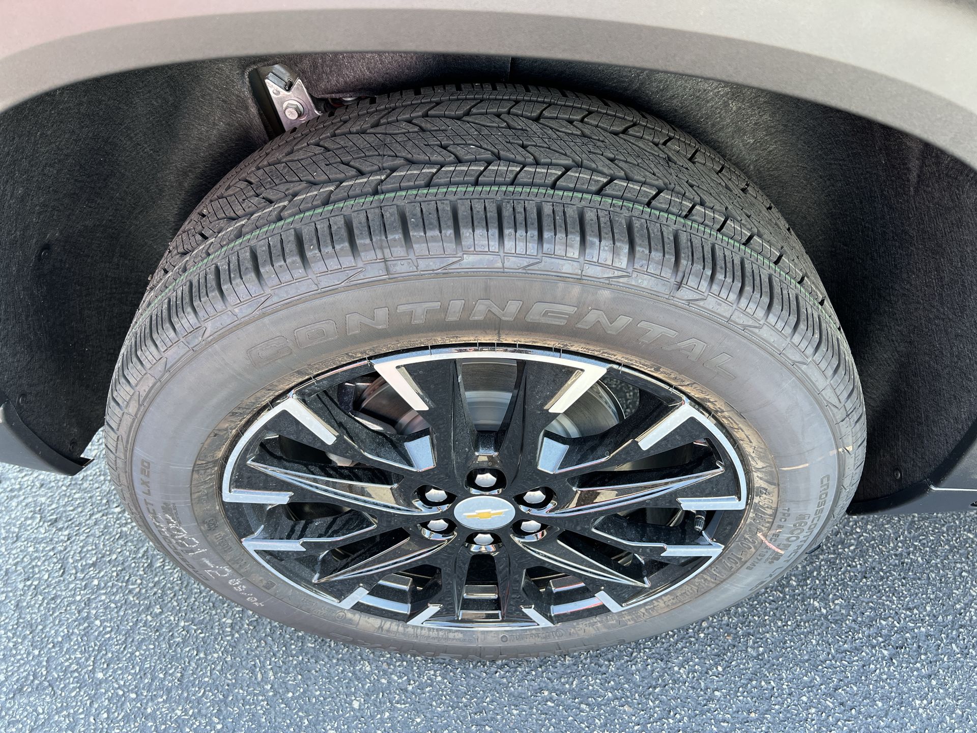 2026 Chevrolet Traverse photo 3
