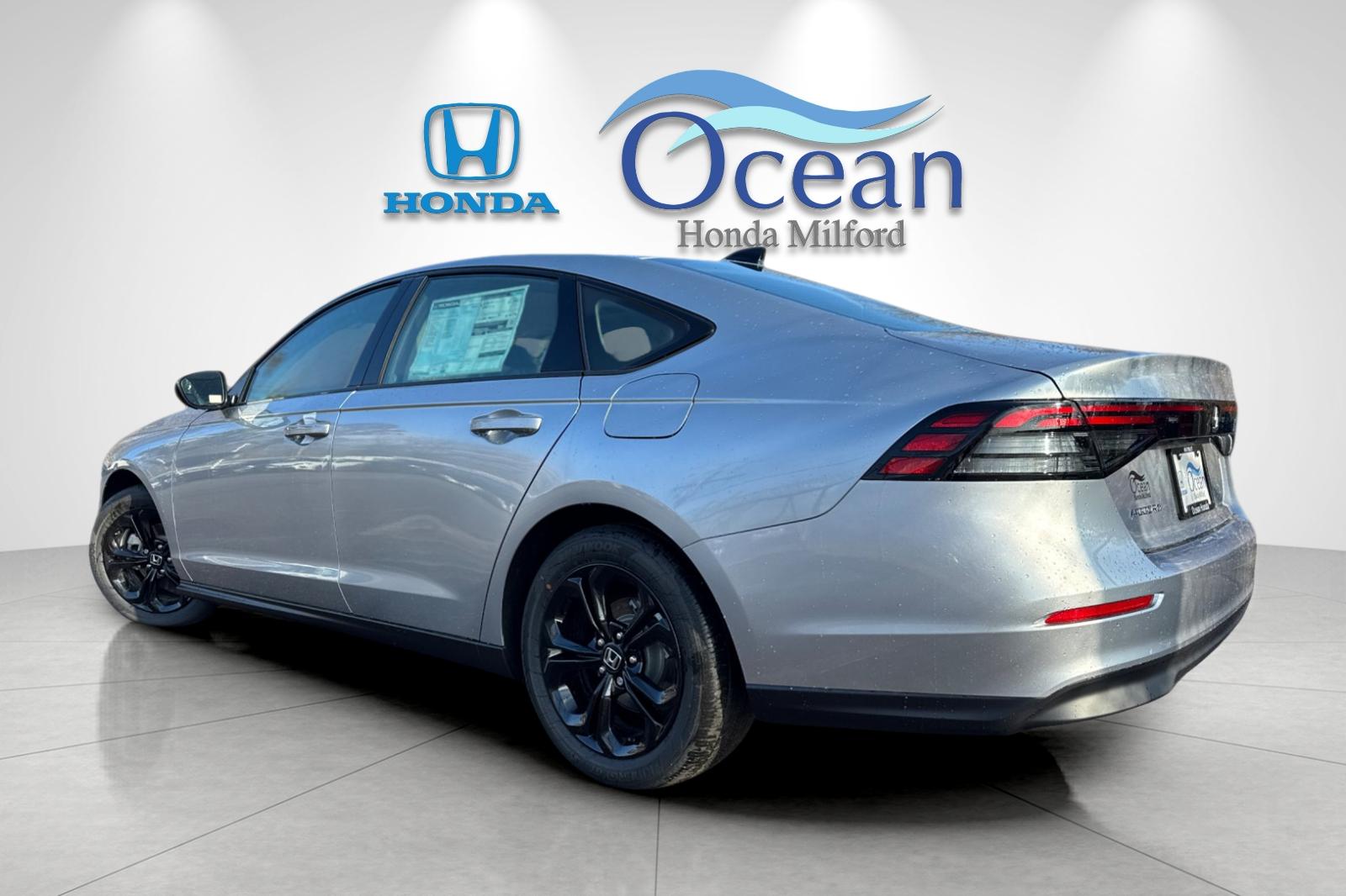 2025 Honda Accord 1.5T SE photo 3