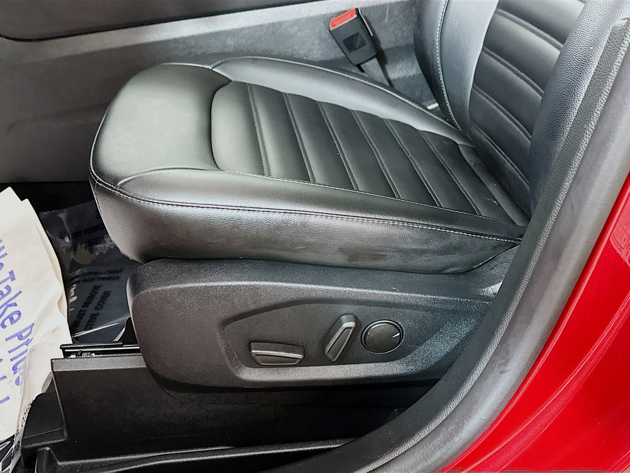2021 Ford Edge SEL photo 15