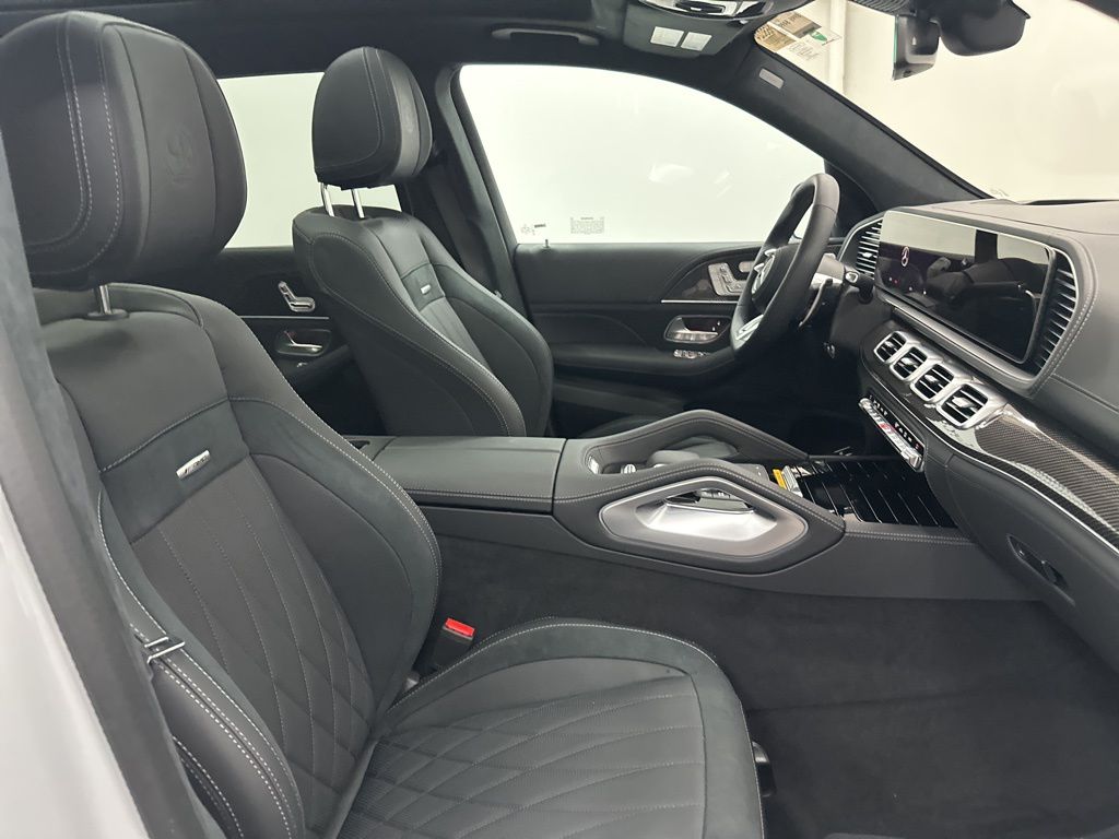2026 Mercedes Benz GLS AMG 63 4MATIC photo 27