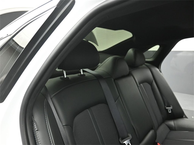 2023 KIA K5 - Image 27