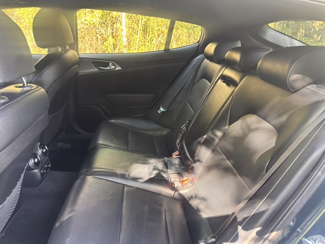 2022 Kia Stinger GT1 photo 14