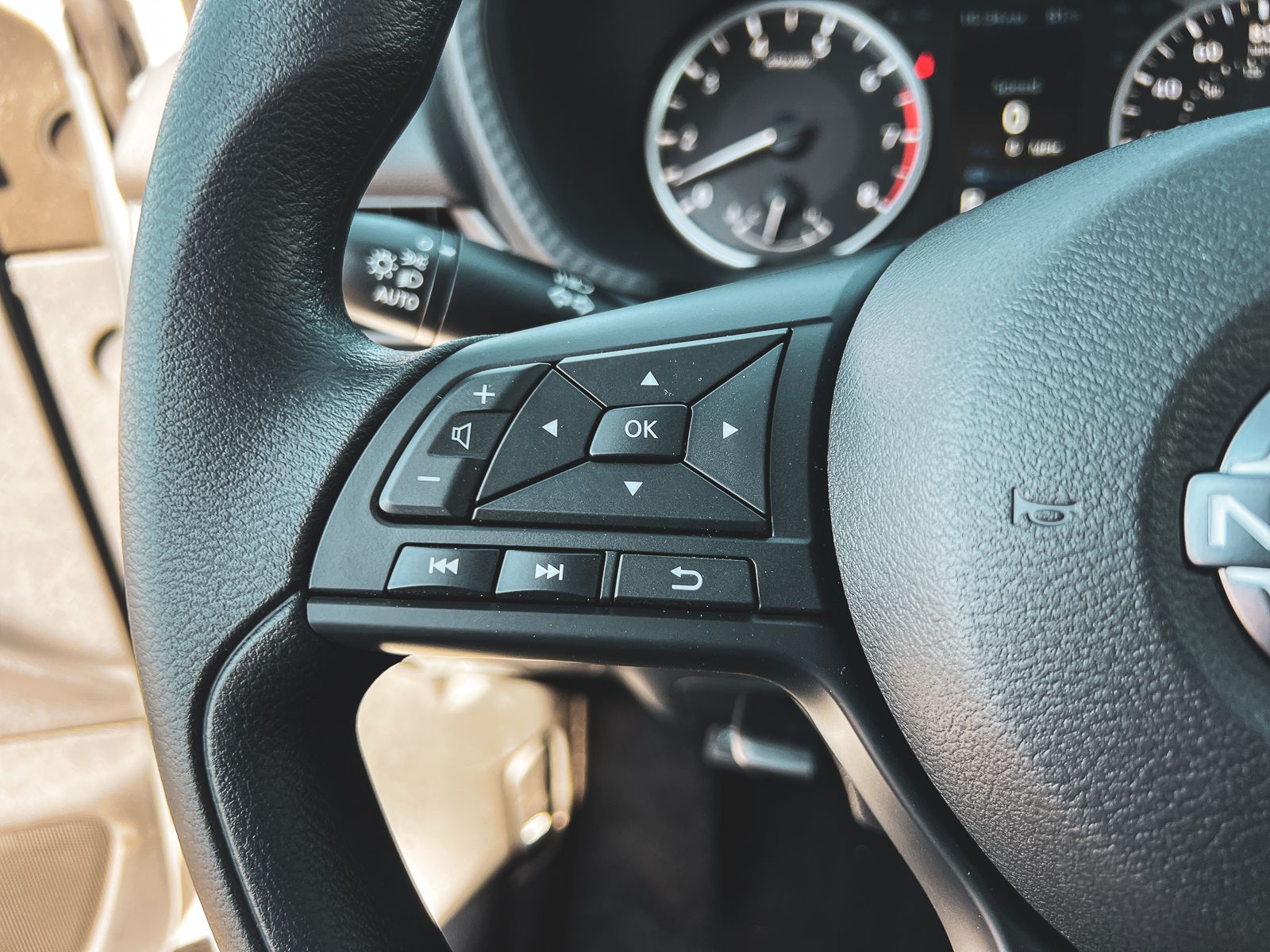 2025 Nissan Sentra S photo 20