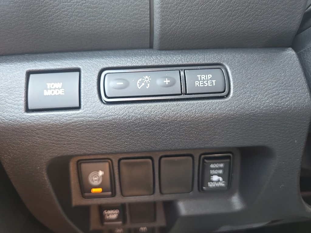 2026 Nissan Frontier Crew Cab PRO-4X photo 11