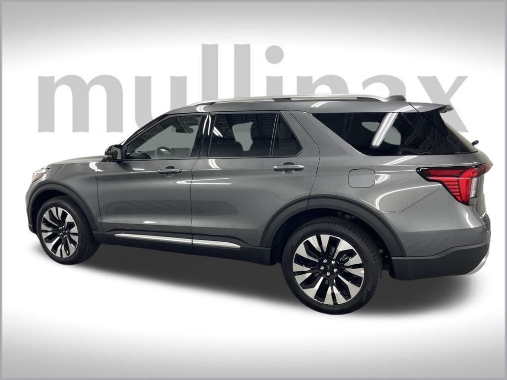 2025 Ford Explorer Platinum photo 7