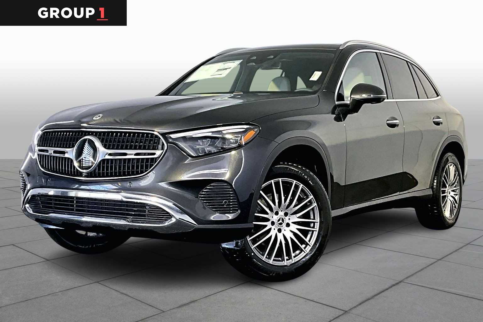 2026 Mercedes-Benz GLC Base's photo