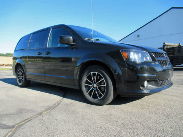 2015 Dodge Grand Caravan R/T photo 6