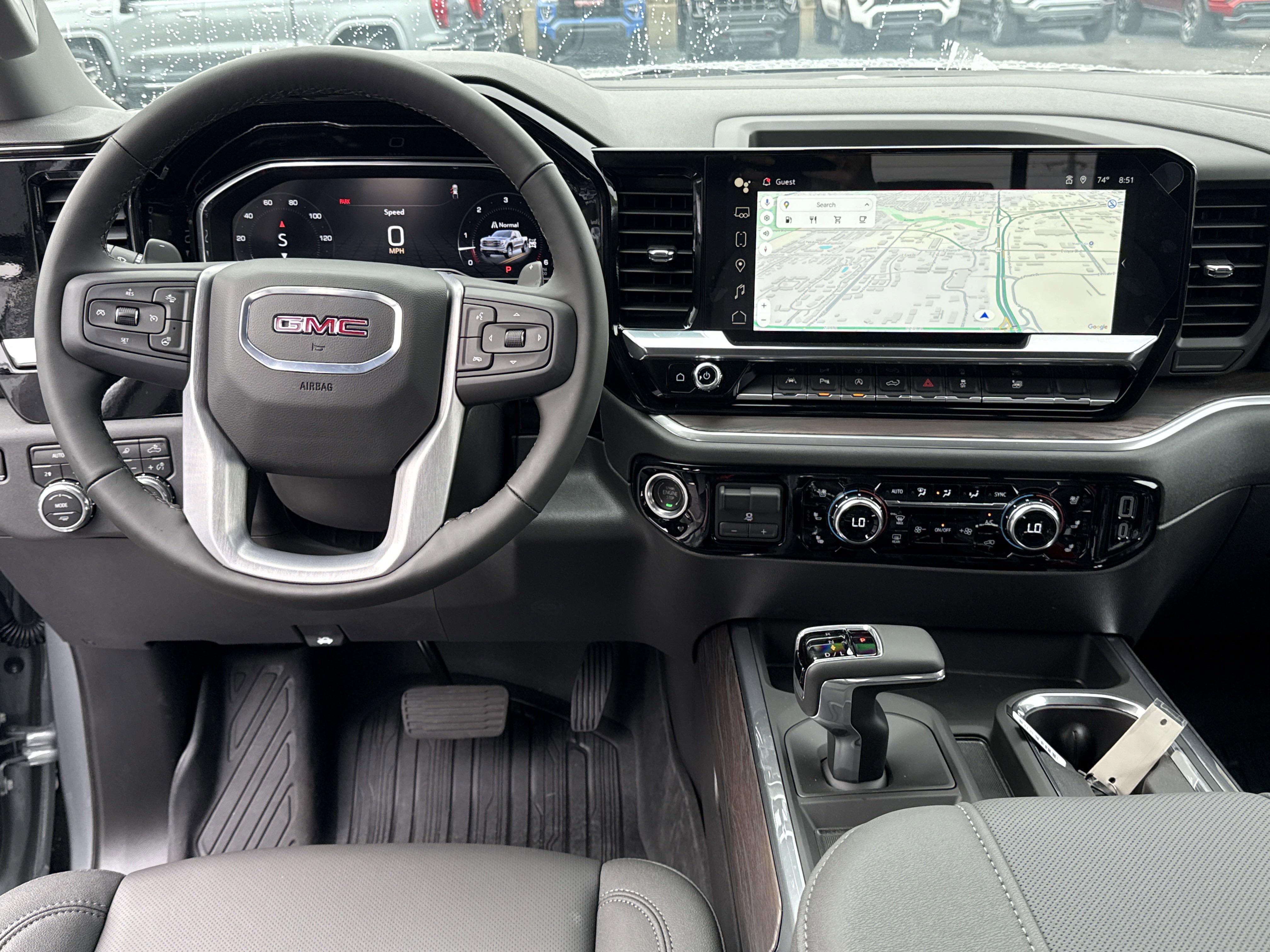 2025 Gmc Sierra 1500 SLT photo 4