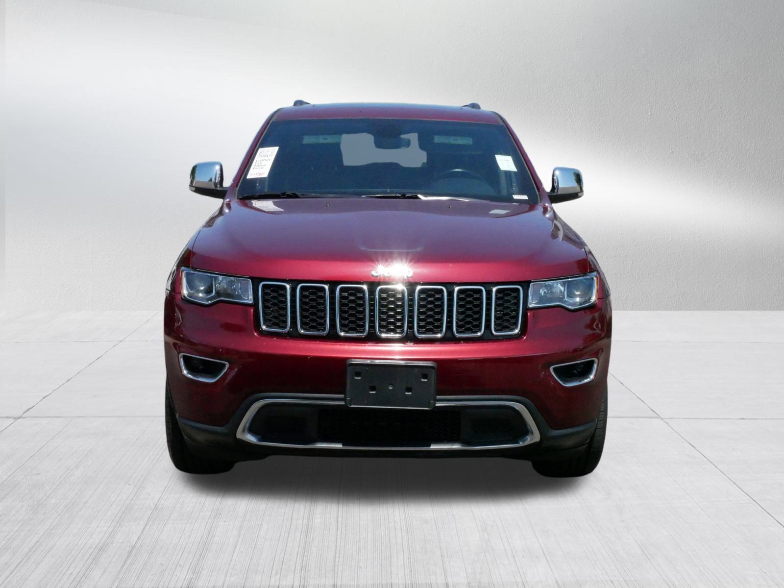 2020 Jeep Grand Cherokee Limited photo 2
