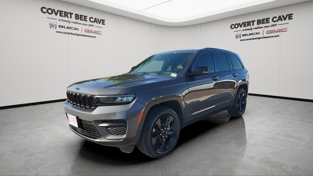 2023 Jeep Grand Cherokee Altitude X photo 3