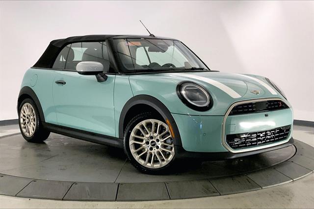 2026 MINI Convertible S's photo