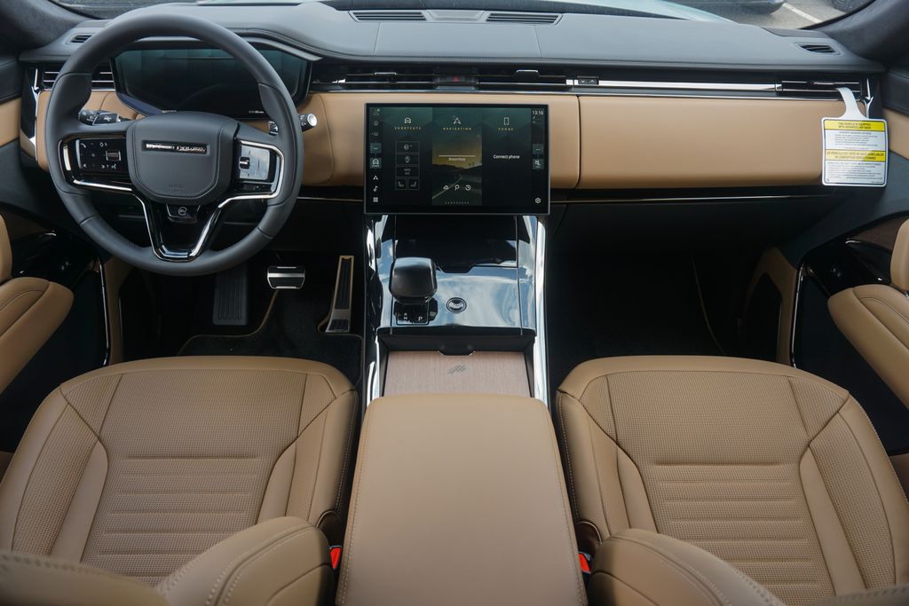 2025 Land Rover Range Rover Sport photo 9