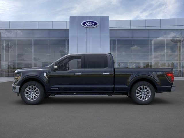 2025 Ford F-150 XLT photo 3
