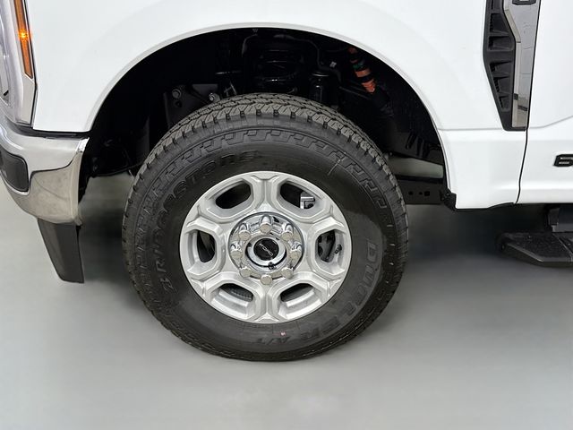 2026 Ford F-250 photo 29
