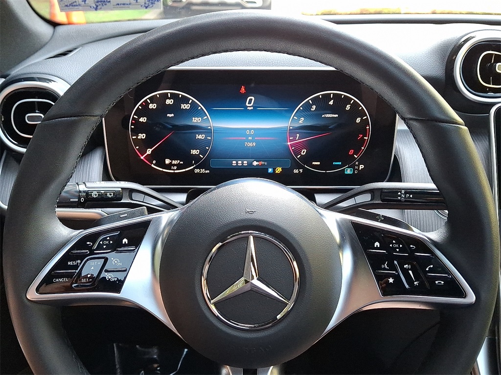 2025 Mercedes Benz GLC 300 4MATIC photo 17