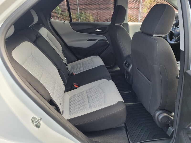 2023 Chevrolet Equinox LS photo 12