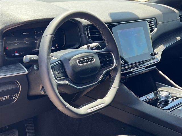 2024 Jeep Wagoneer Series II photo 19