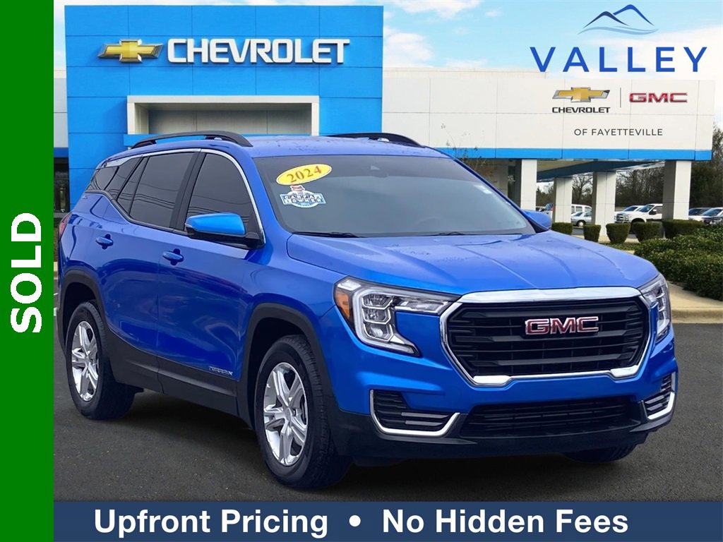 2024 GMC Terrain SLE's photo