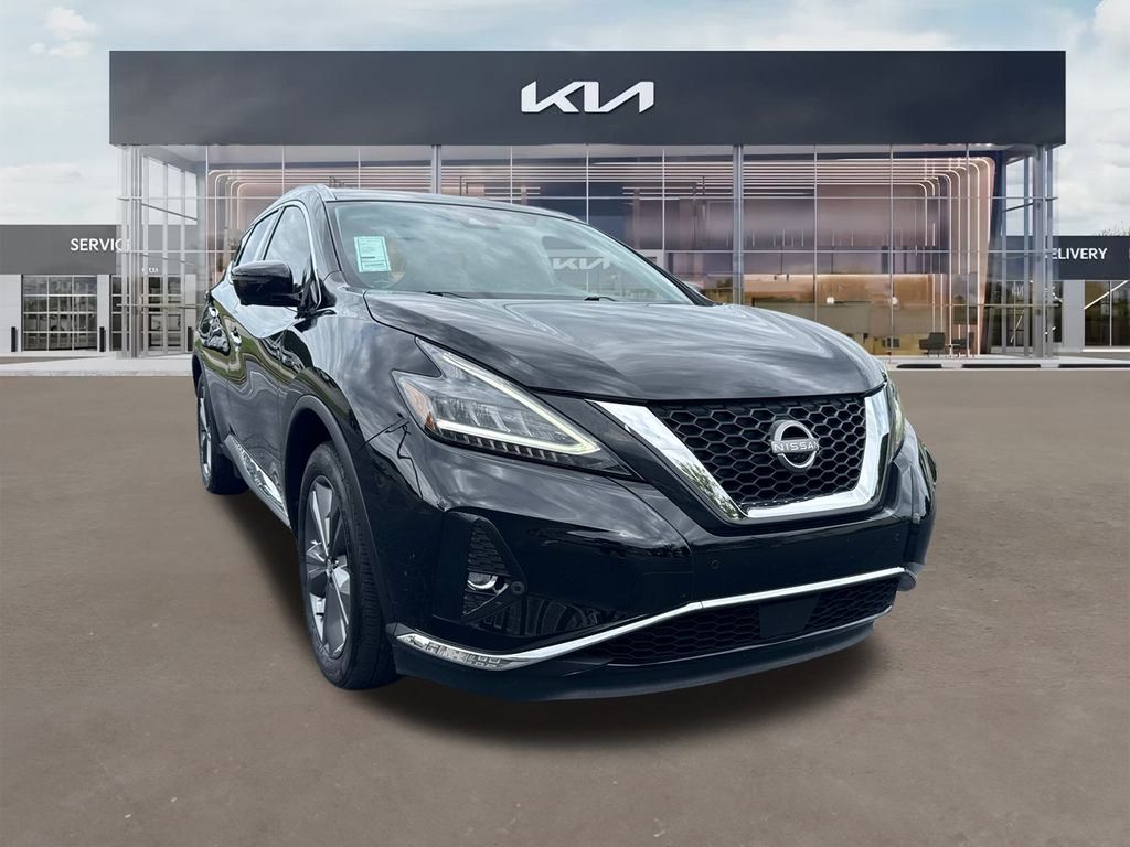 2024 Nissan Murano Platinum's photo