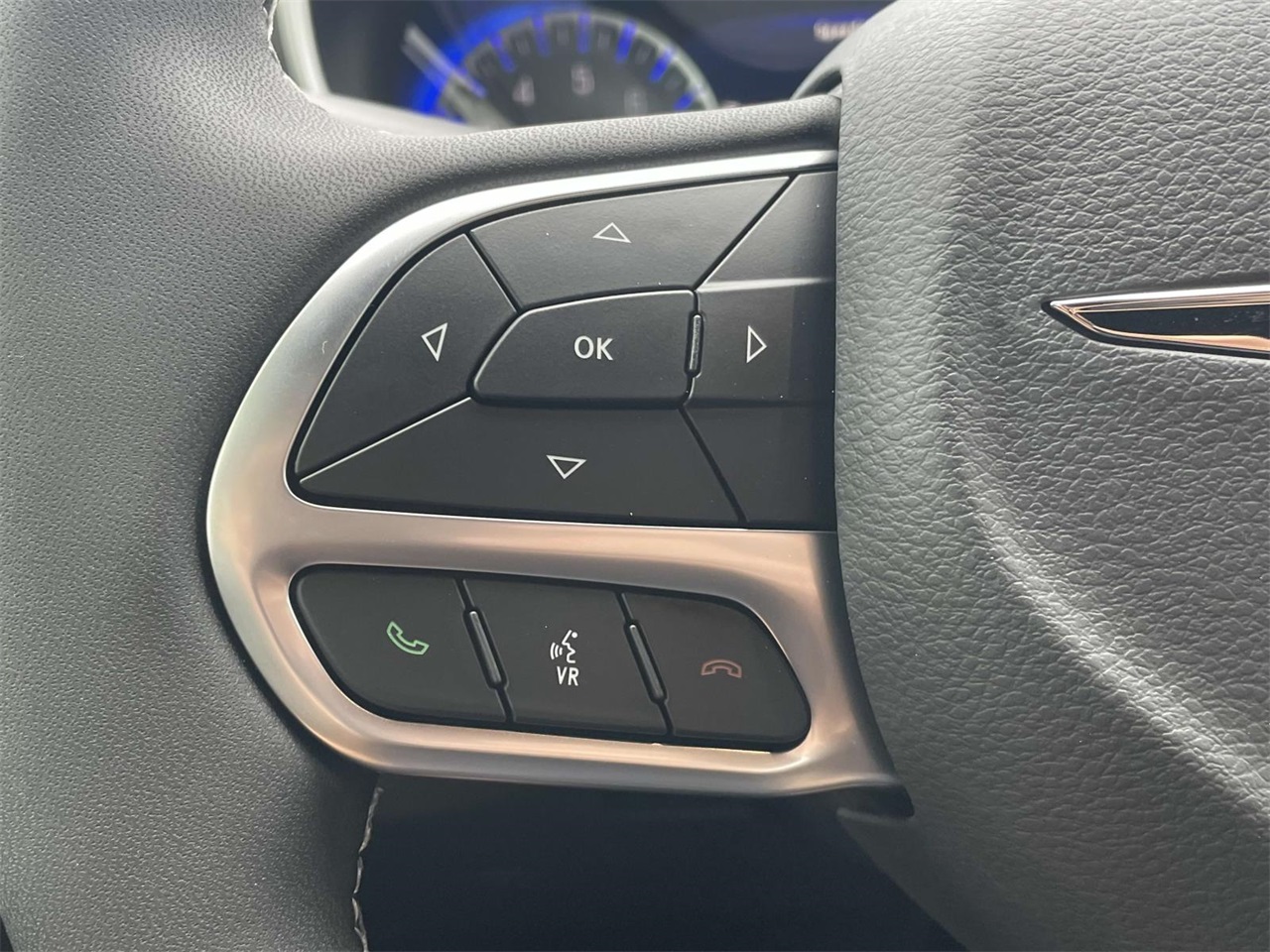 2026 Chrysler Voyager LX photo 11