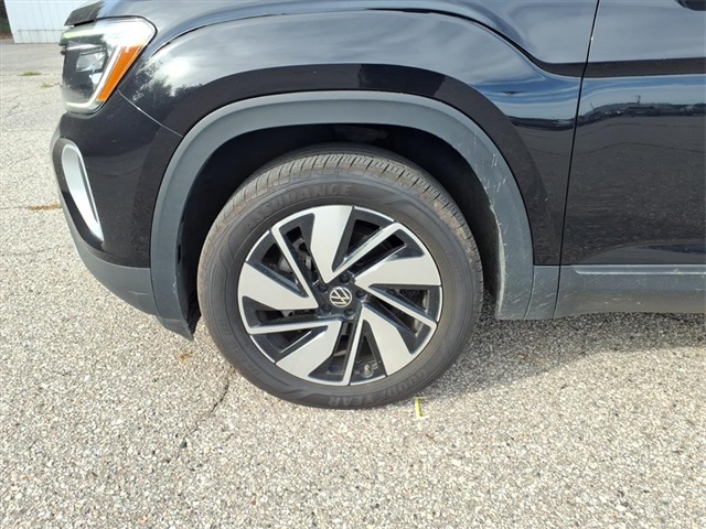 2024 Volkswagen Atlas SE Technology photo 4