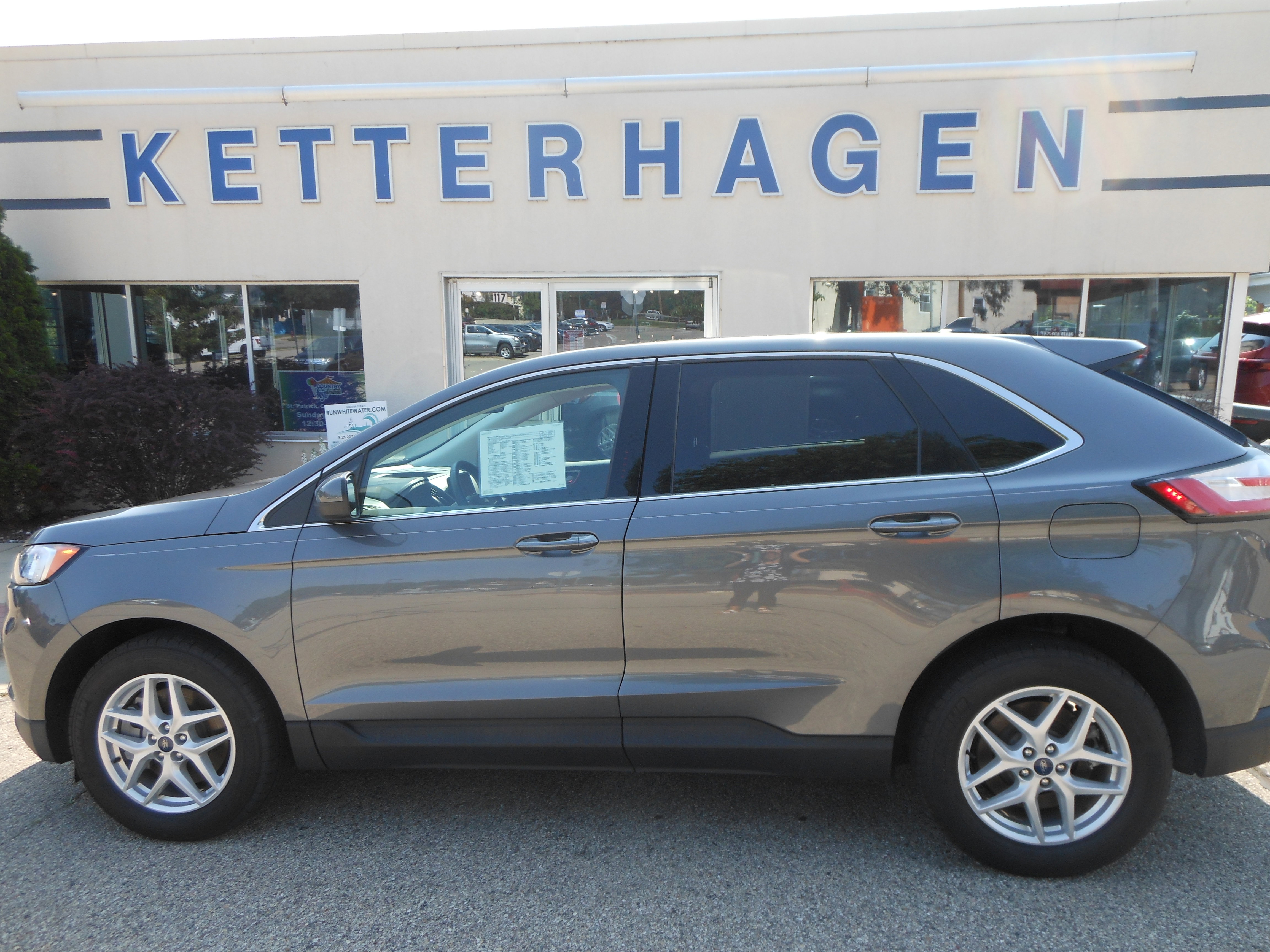 2022 Ford Edge