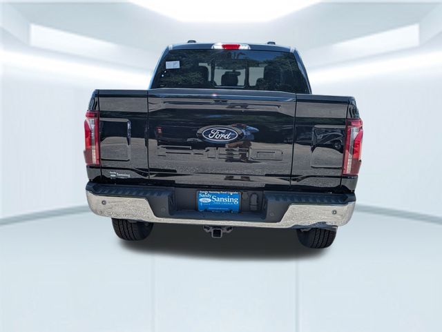 2025 Ford F-150 Lariat photo 4
