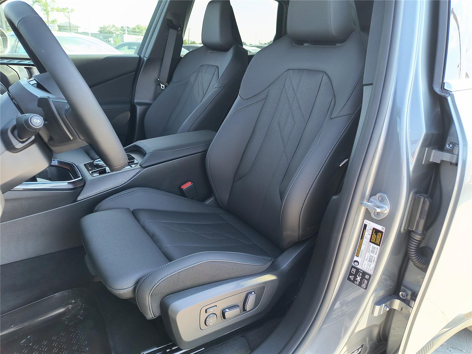2026 Bmw X3 photo 3