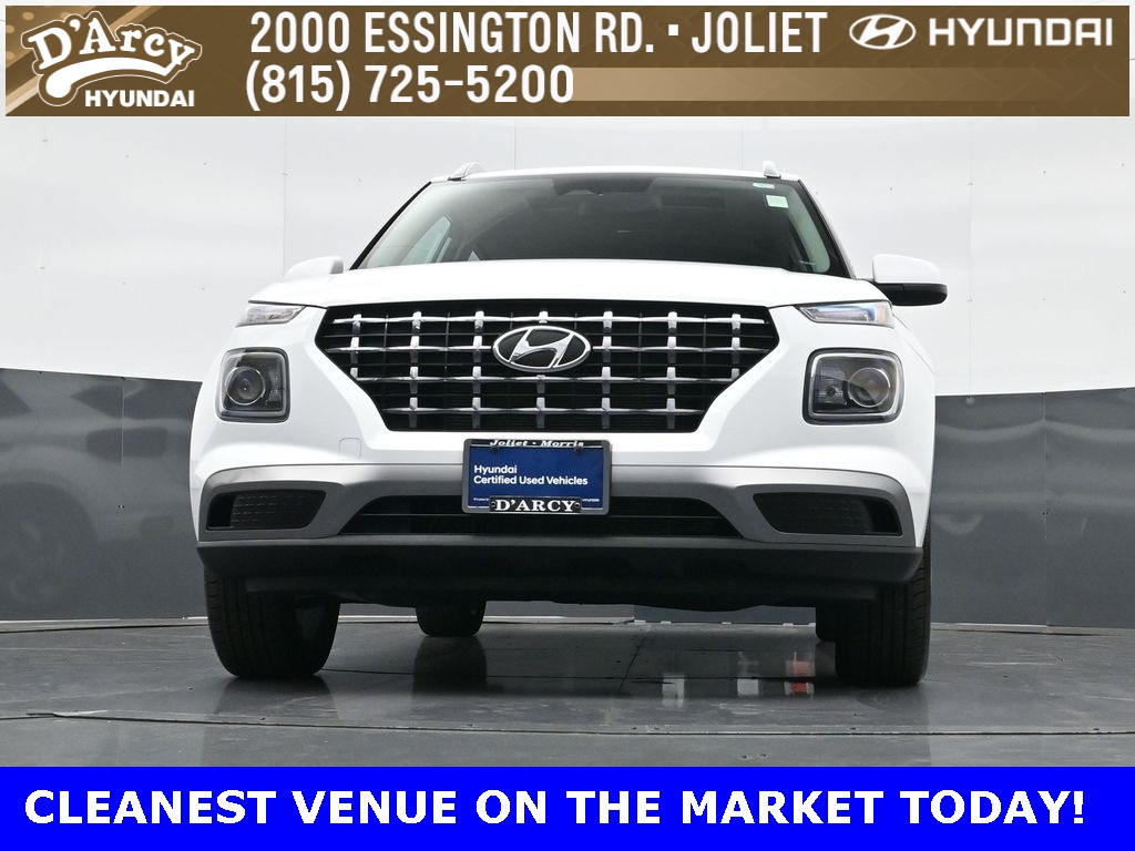 2024 Hyundai Venue SEL photo 16