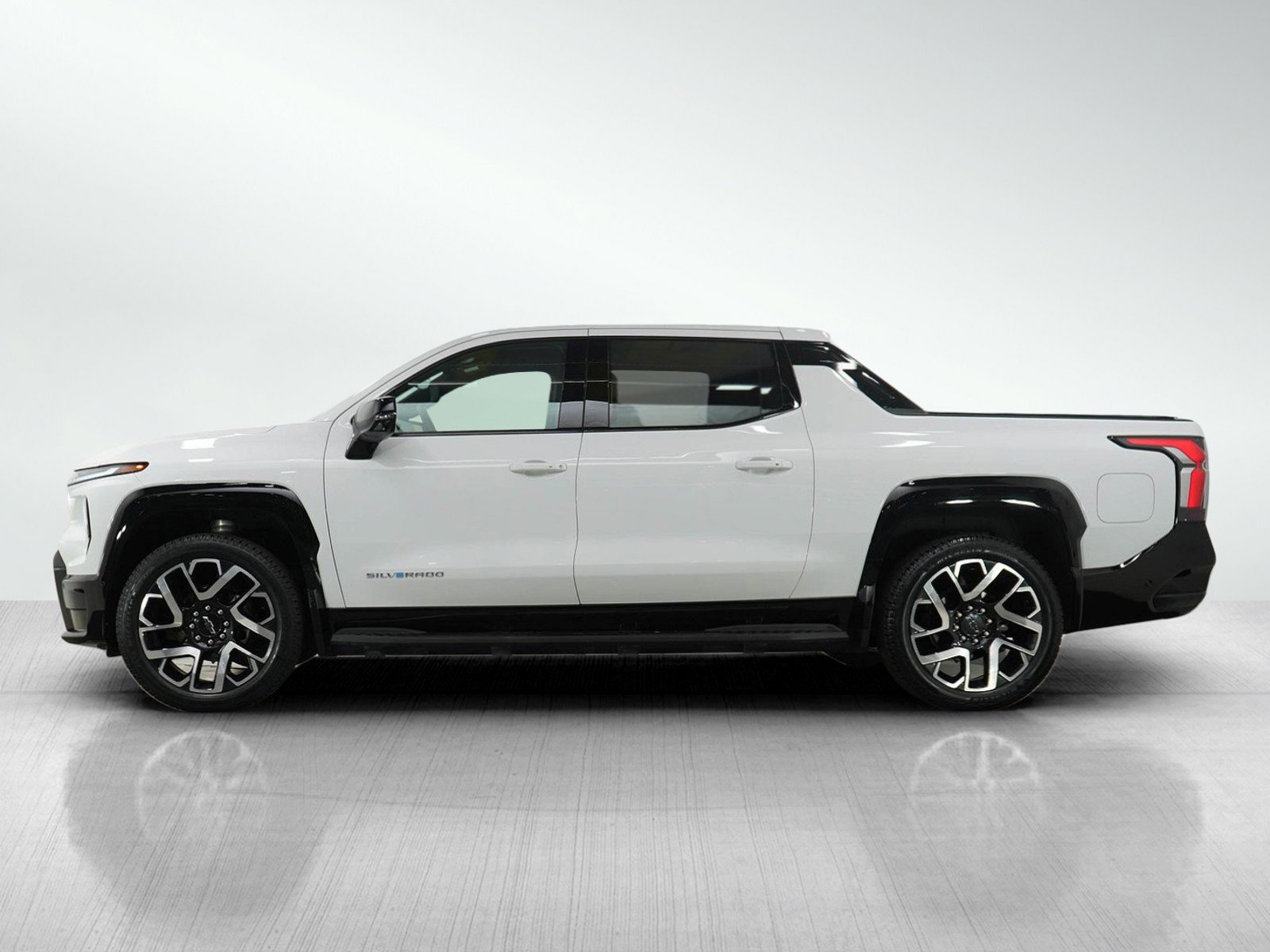 Used 2025 Chevrolet Silverado EV RST with VIN 1GC402EL5SU405086 for sale in Bloomington, Minnesota