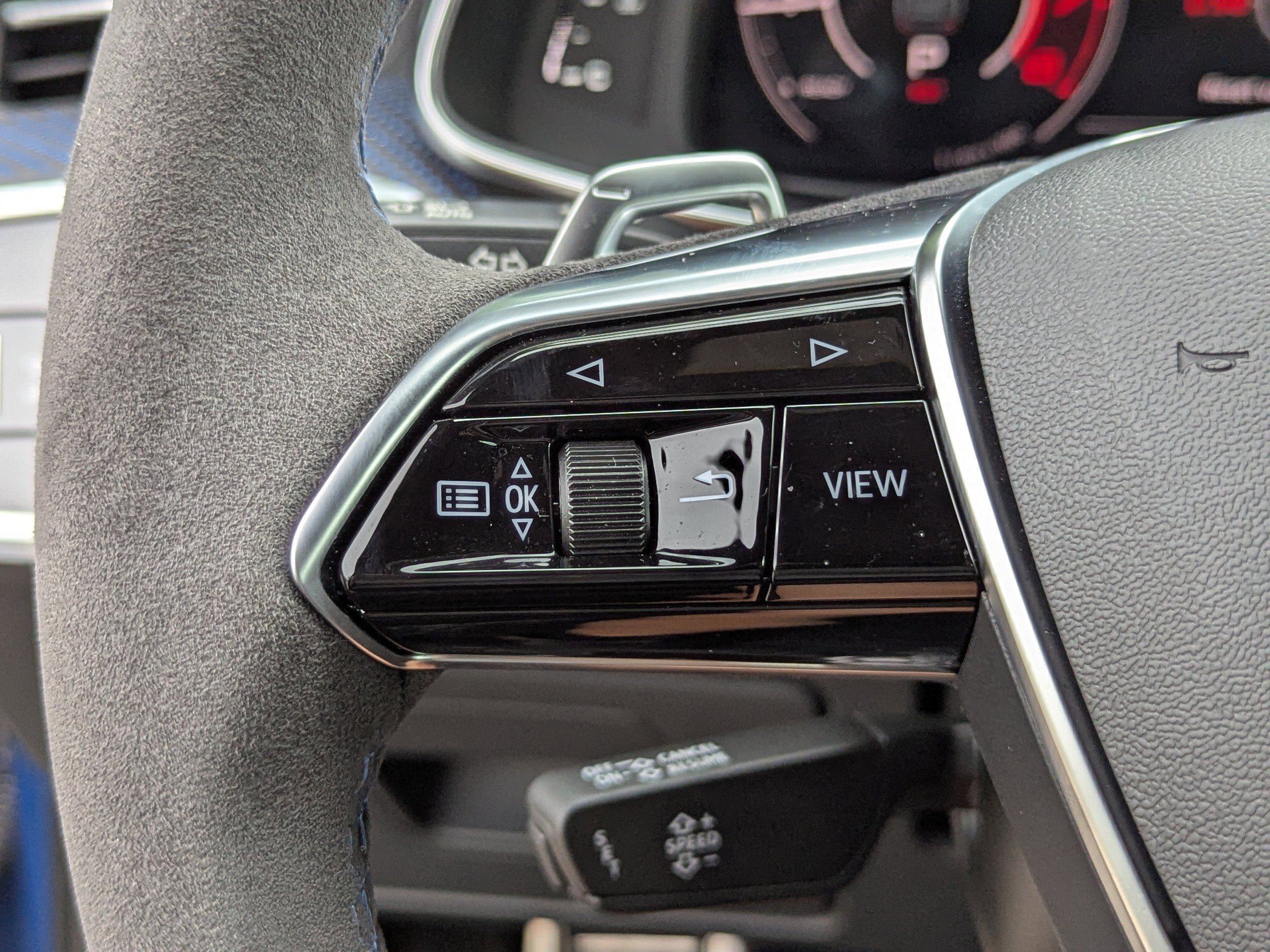2024 Audi RS 6 Avant Performance photo 31