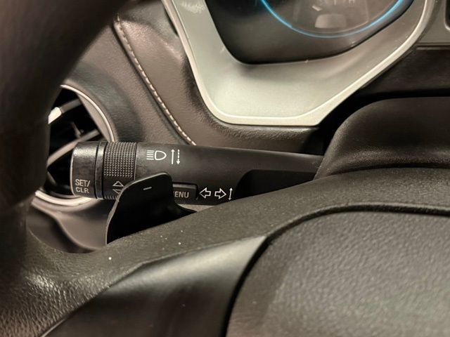 2014 Chevrolet Camaro photo 13