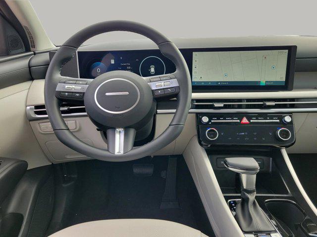 2025 Hyundai Tucson SEL Convenience photo 4