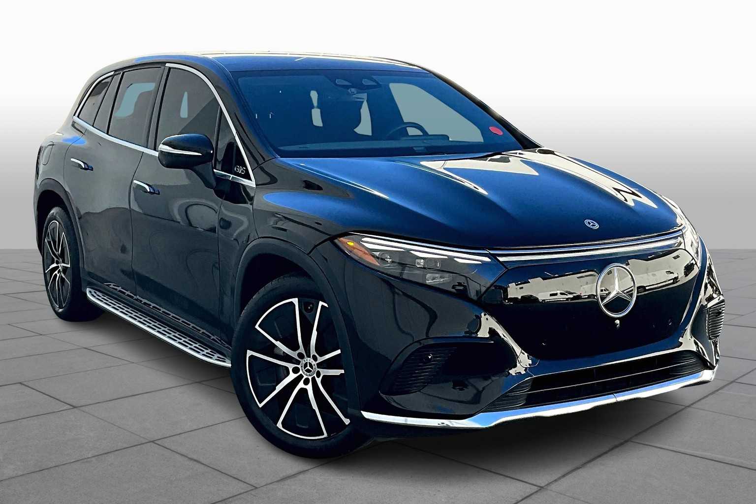 2023 Mercedes Benz EQS SUV 450 photo 2