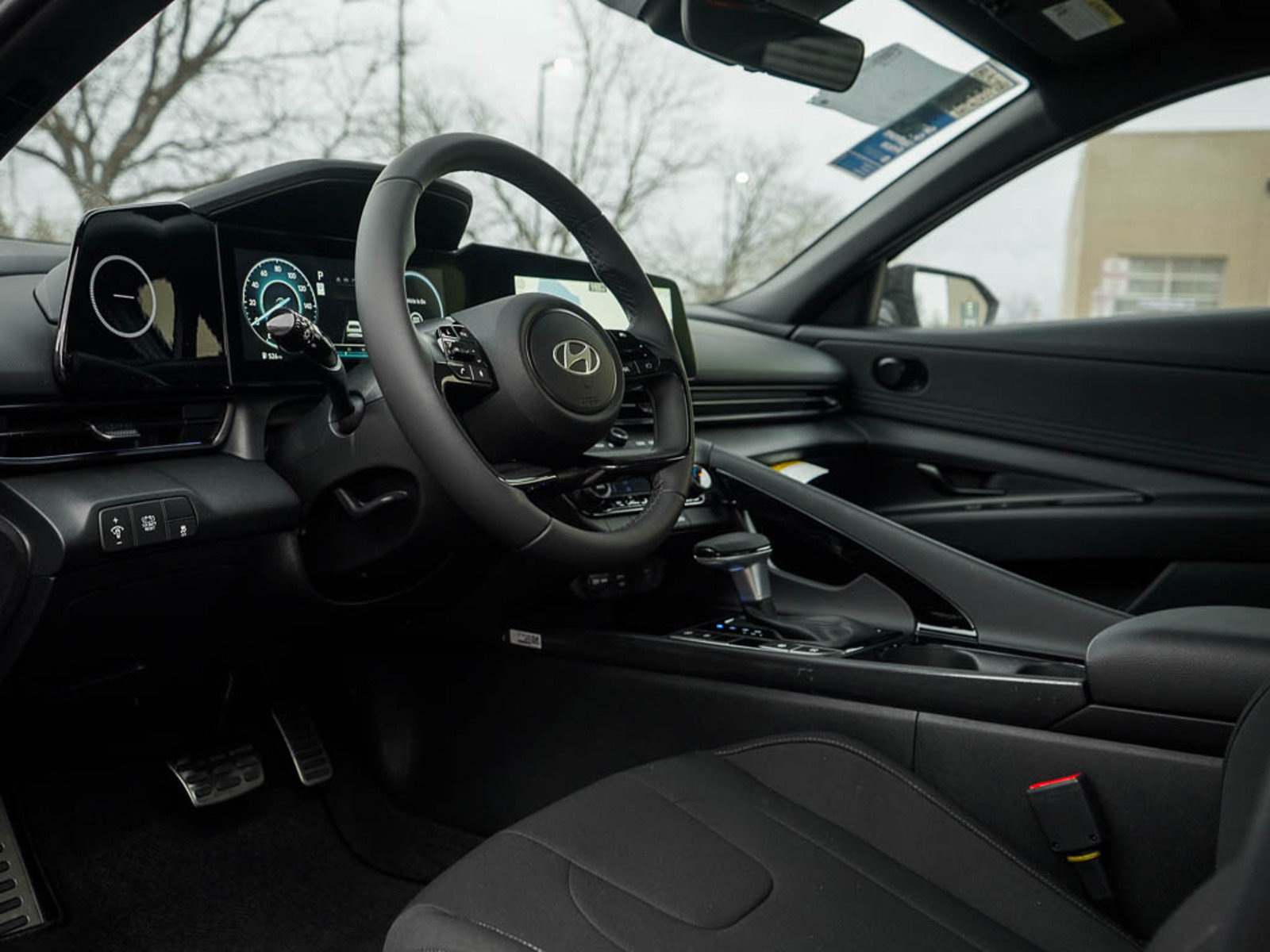 2025 Hyundai Elantra Hybrid SEL Sport photo 15