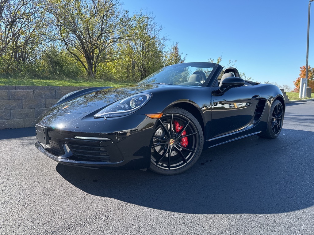 Certified PreOwned 2024 Porsche 718 Boxster S 2D Convertible in Dayton