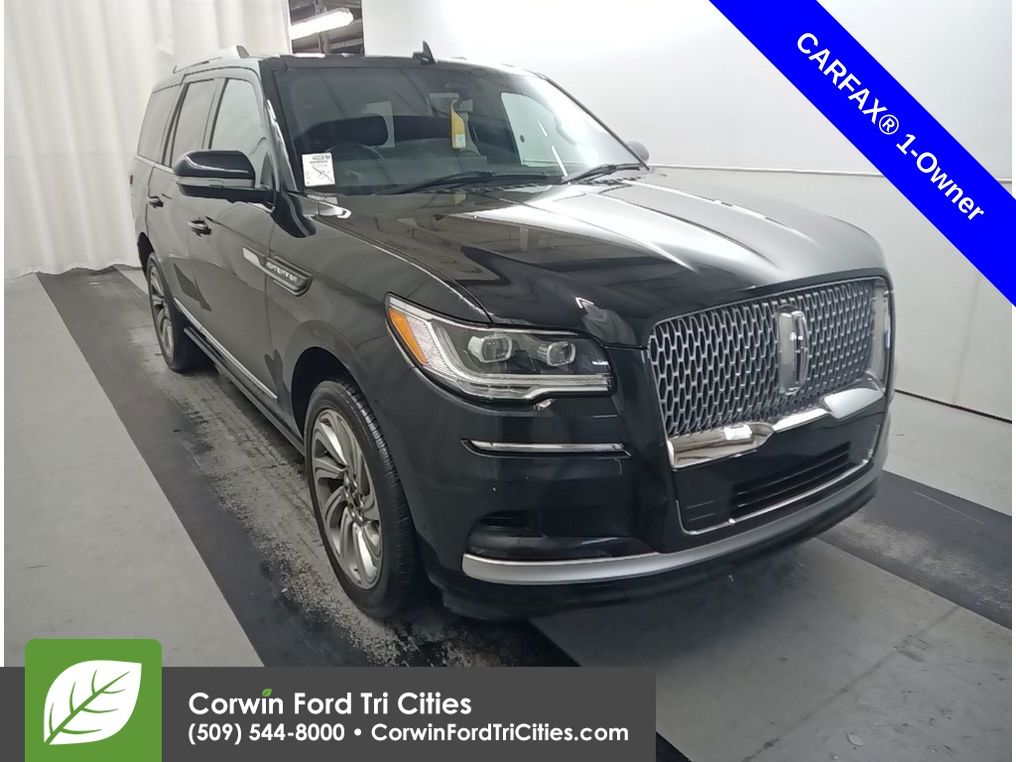 2024 Lincoln Navigator Reserve's photo