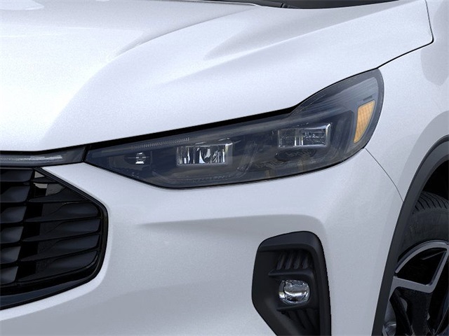 2026 Ford Escape Platinum photo 18